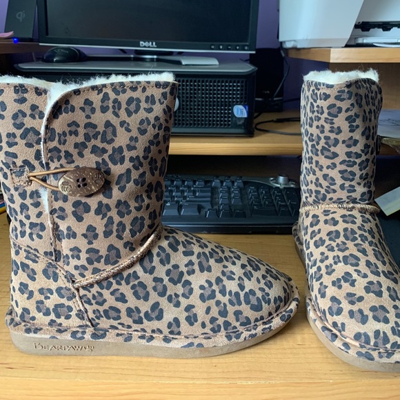 Bearpaw Hickory Leopard Boots 